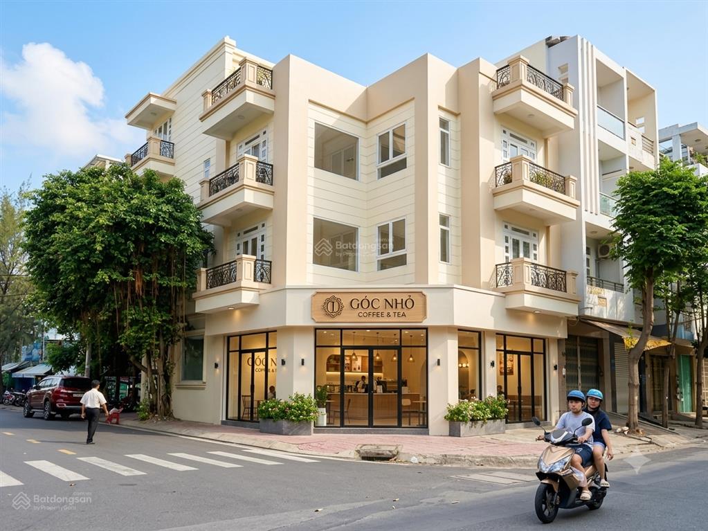 Cho thuê tòa nhà hai mặt tiền gần lý chiêu hoàng quận 6, trệt 3 lầu dtsd ~1000m2