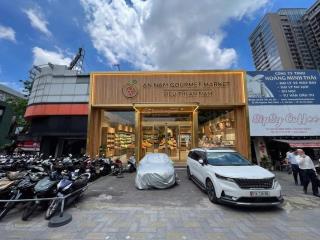 Cho thuê mặt bằng nguyễn đình chiểu quận 1, dt 350m2 sàn suốt, ngang 10 mét