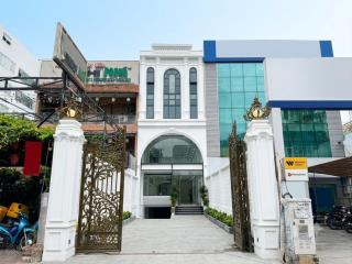 Cho thuê tòa nhà mặt trần não  quận 2  hầm 5 tầng dtsd 1.250m² thiết kế cổ điển