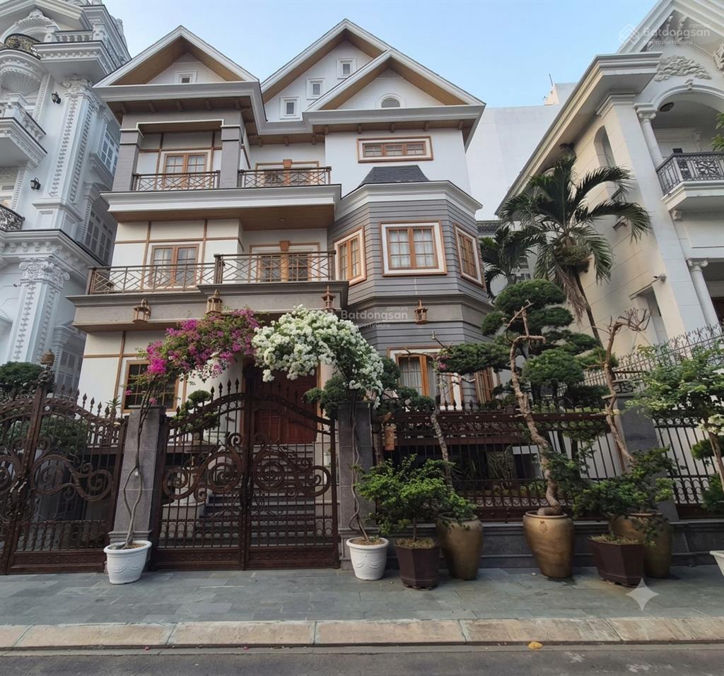 Chính chủ cho thuê biệt thự an phú, quận 2, dtsd ~2000m2, trệt 2 lầu