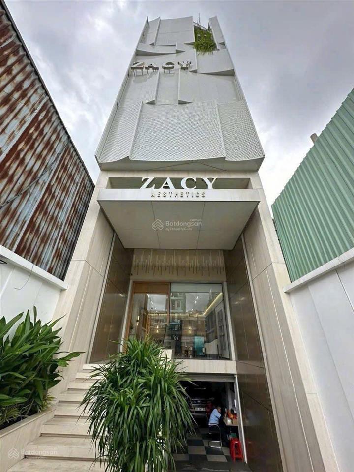 Cho thuê tòa nhà office ngay vòng xoay dân chủ, quận 10 bề ngang 9m hầm 7 tầng, thang máy & pccc