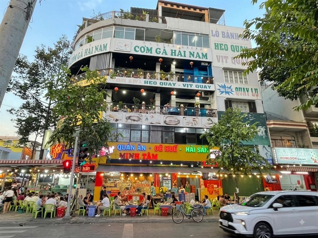 Tòa nhà 2 mặt tiền trần hưng đạo, quận 5, trệt 5 lầu, dtsd ~700m2