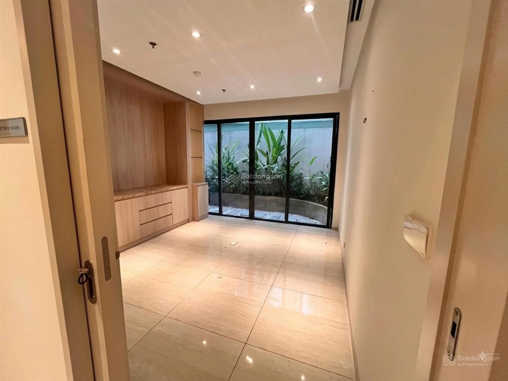 Cho thuê nhà mới sẵn nội thất 1k thảo điền quận 2, 5 tầng dtsd ~700m2
