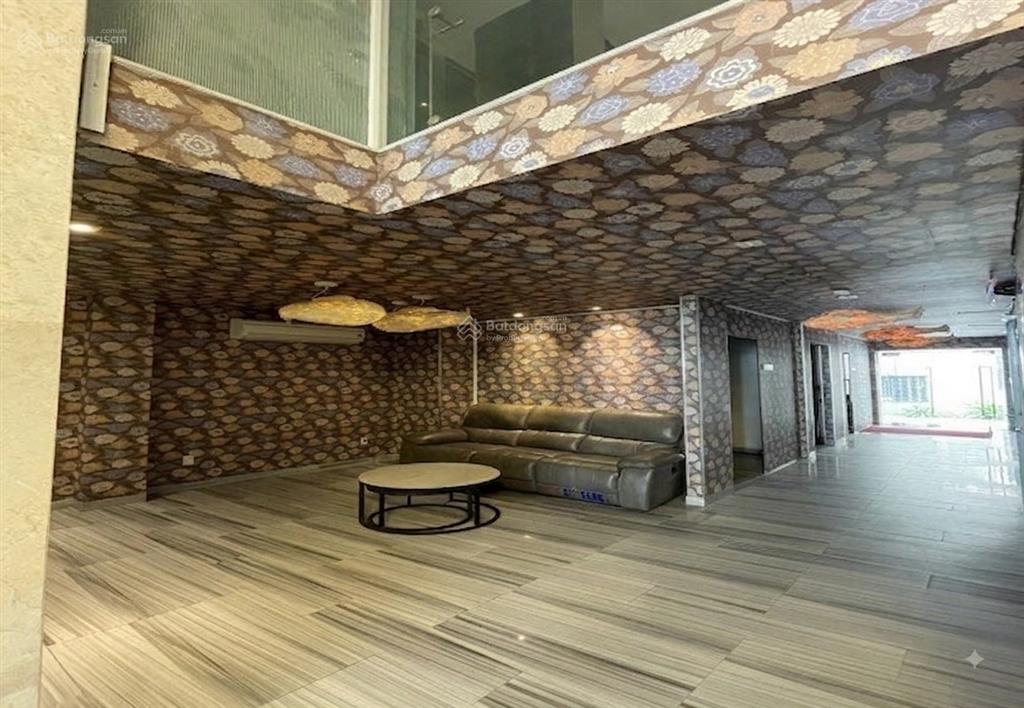 Building mặt tiền phạm ngũ lão quận 1, trệt 7 lầu. 17pn dtsd ~1800m2