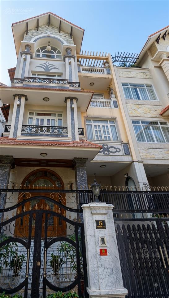 Cho thuê nhà khu him lam quận 7, hầm trệt 3 lầu dtsd ~900m2 kinh doanh tự do