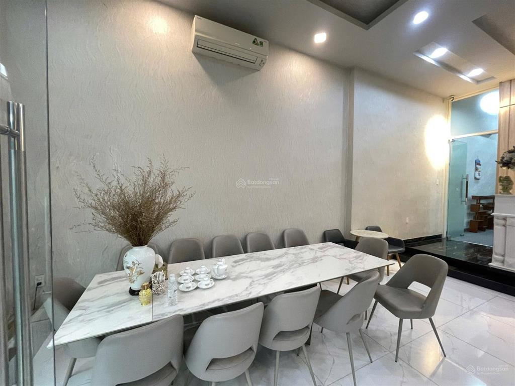 Cho thuê nhà khu him lam quận 7, hầm trệt 3 lầu dtsd ~900m2 kinh doanh tự do