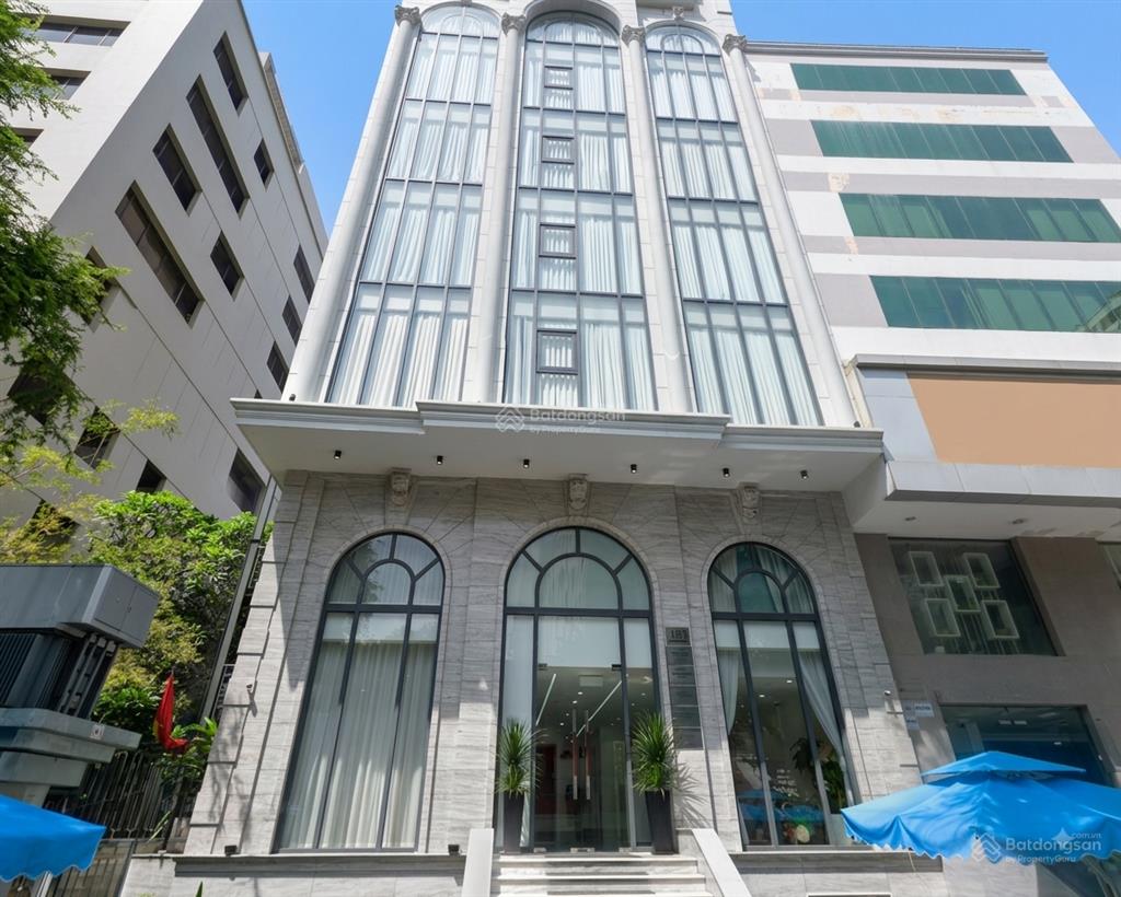 Cho thuê tòa nhà 149b trương định quận 3  hầm 7 tầng, dtsd hơn 1500m2