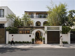 Cho thuê biệt thự sân vườn nguyễn cảnh chân, quận 1 diện tích sử dụng khủng ~ 1440m2