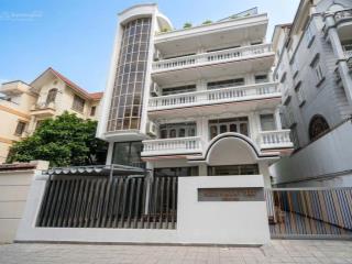 Tòa nhà trương quốc dung phú nhuận, ngang lớn 15m, trệt 3 lầu dtsd ~1800m2