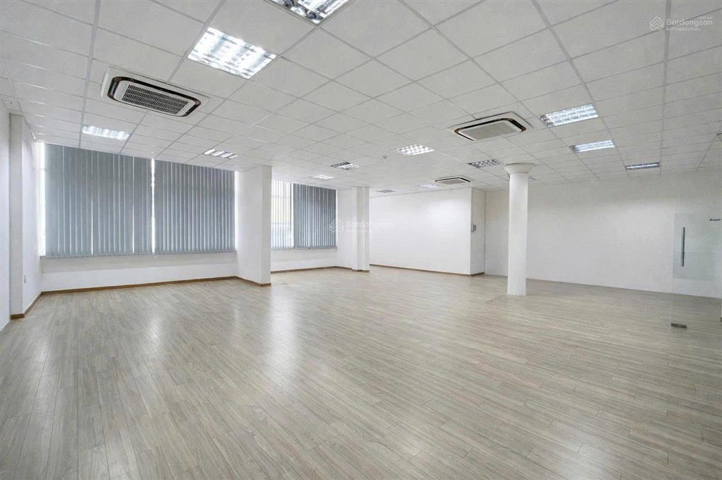 Cho thuê nhà nguyên căn đường ung văn khiêm, p.25, bình thạnh