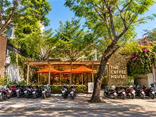 Cho thuê mặt bằng siêu vip ngang 16m xuân thủy thảo điền quận 2, dtsd ~900m2