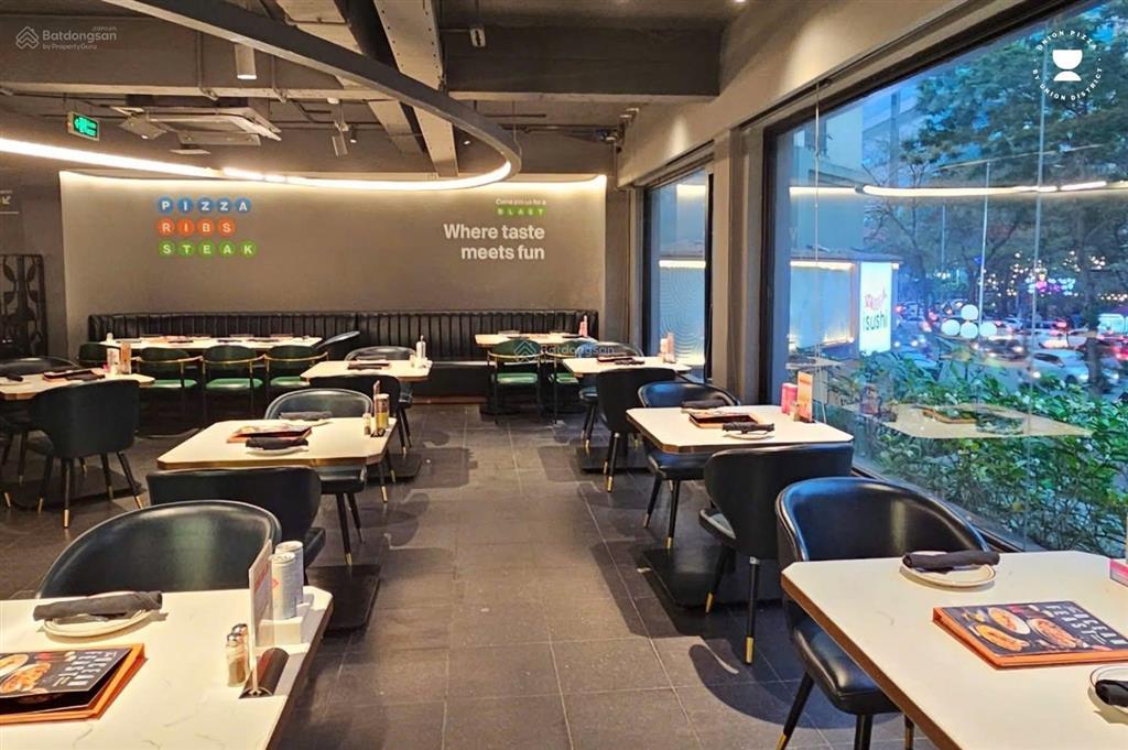 Cho thuê mặt bằng siêu vip ngang 16m xuân thủy thảo điền quận 2, dtsd ~900m2