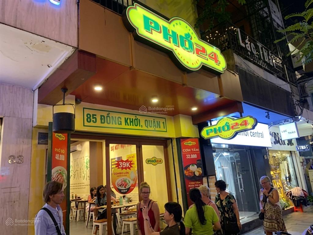 Cho thuê nhà nguyên căn ở phố đi bộ nguyễn huệ, quận 1, trệt 3 lầu + sân thượng ngắm pháo hoa