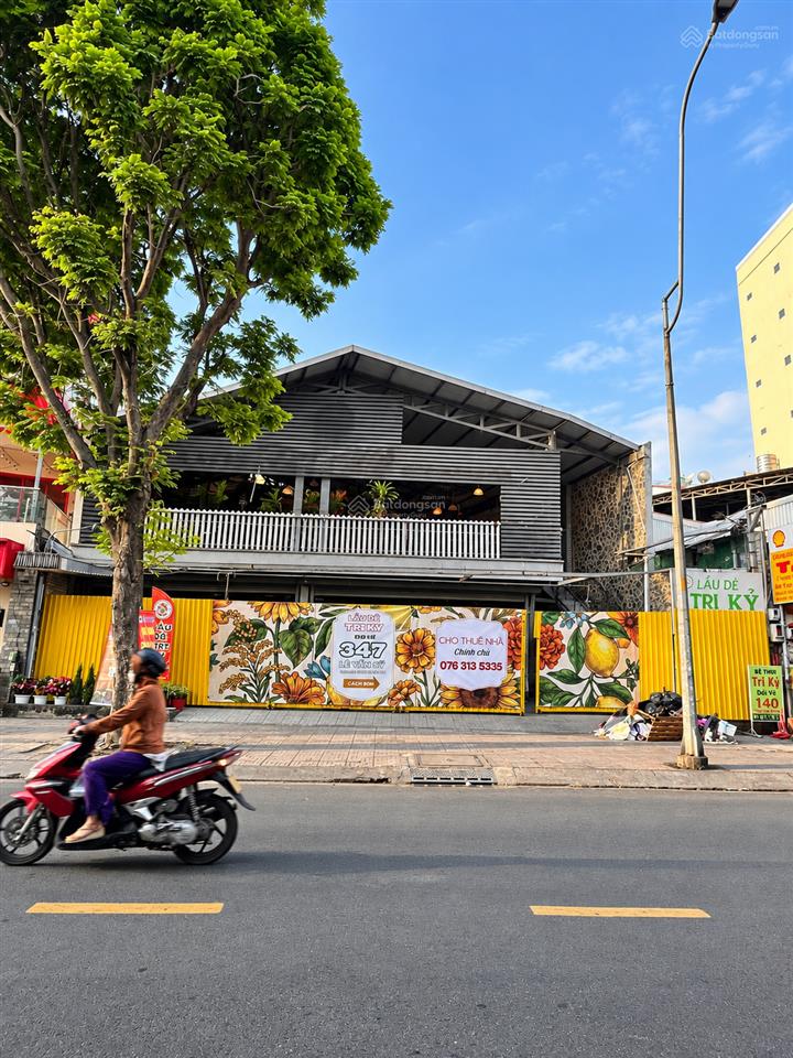 Cho thuê mặt bằng lê văn sỹ tân bình, trệt lầu dtsd 850m2, ngang khủng 18m