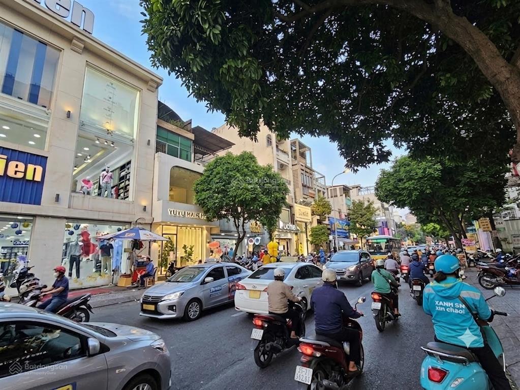 Tòa nhà 2 mặt tiền siêu khủng nguyễn trãi quận 1, trệt lầu ngang 14m