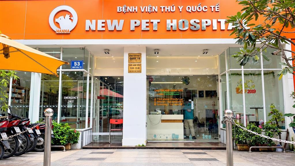Cho thuê nhà mặt tiền đặng dung  trần nhật duật quận 1, ngang 16m