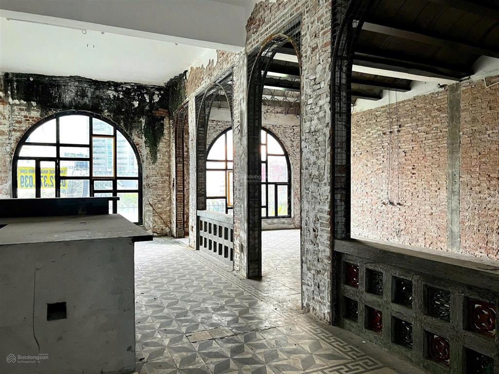 Siêu hiếm, cho thuê mặt bằng đường nguyễn huệ quận 1  400m2 phù hợp f&b