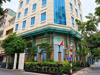 Cho thuê tòa nhà góc 2 mặt tiền phường bàn cờ, quận 3, hầm 7 tầng dts ~1400m2