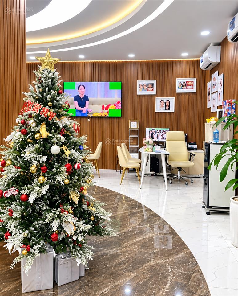 Cho thuê nhà mặt tiền phan đăng lưu, bình thạnh  trệt 2 lầu dtsd ~450m2