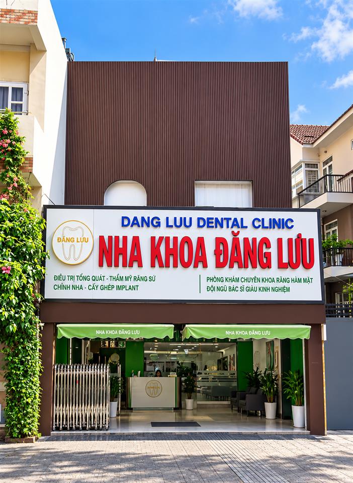 Cho thuê nhà mặt tiền phan đăng lưu, bình thạnh  trệt 2 lầu dtsd ~450m2