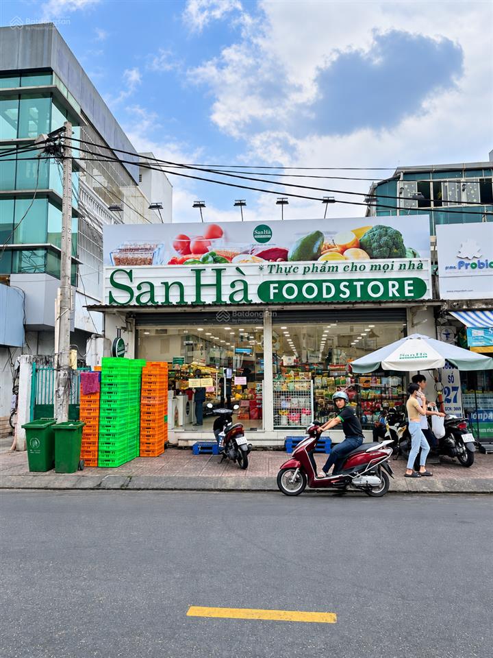 Cho thuê mặt bằng gần chợ bà chiểu, bình thạnh, ngang 10m, dtsd ~150m2
