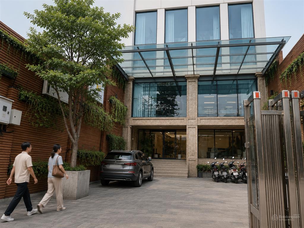 Cho thuê tòa nhà office hoàng văn thụtân bình  hầm trệt 5 lầu  thang máy