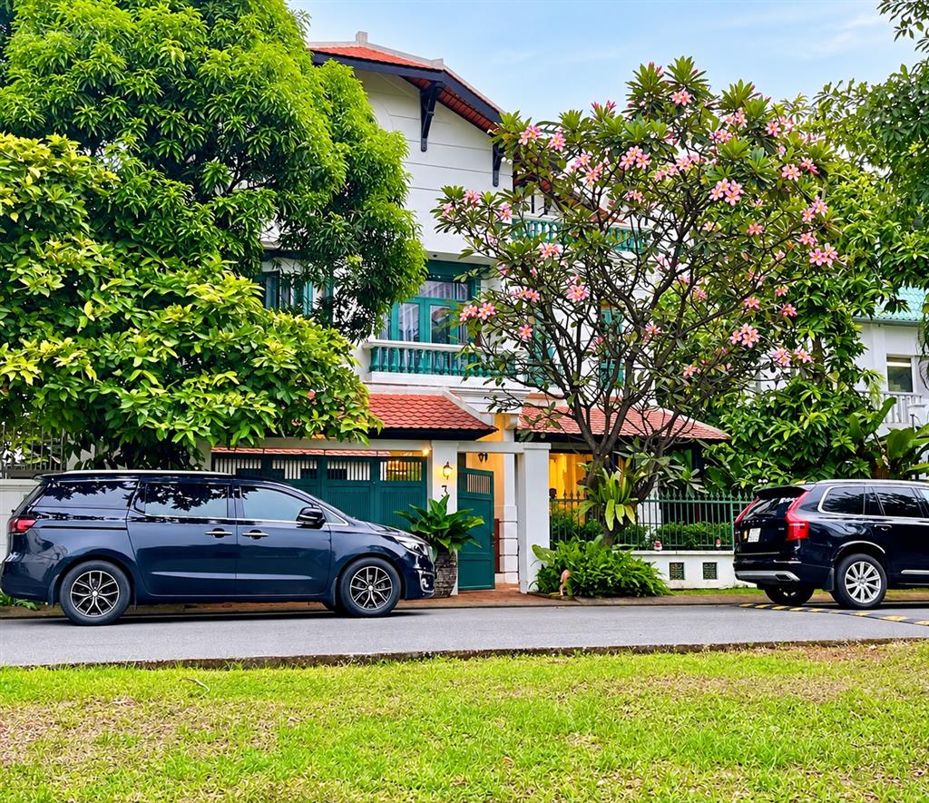 Biệt thự nguyễn văn hưởng quận 2, ngang 16 3 tầng dtsd 1000m2