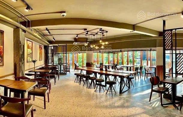 Cho thuê nhà mặt tiền 120 nguyễn thái học, quận 1 gần new world hotel  trệt 1 lầu