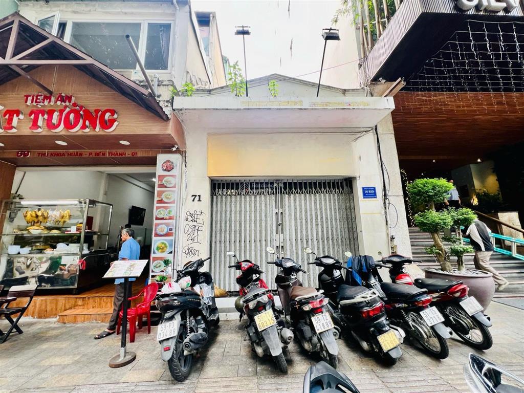 Cho thuê nhà nguyên căn bến thành quận 1, trệt suốt 100m2