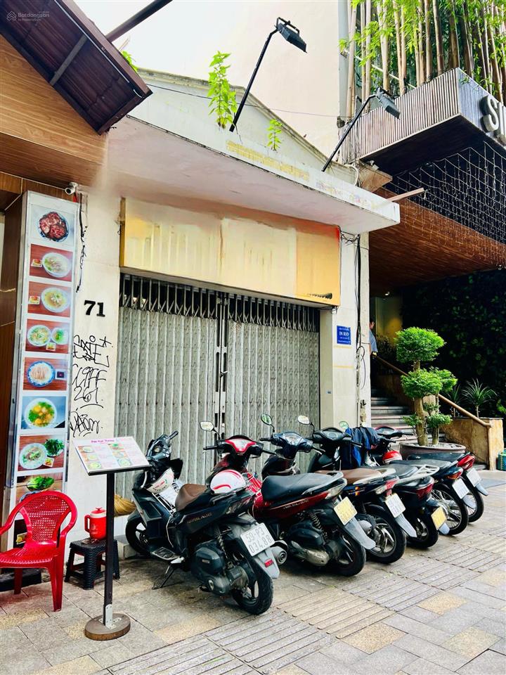 Cho thuê nhà nguyên căn bến thành quận 1, trệt suốt 100m2