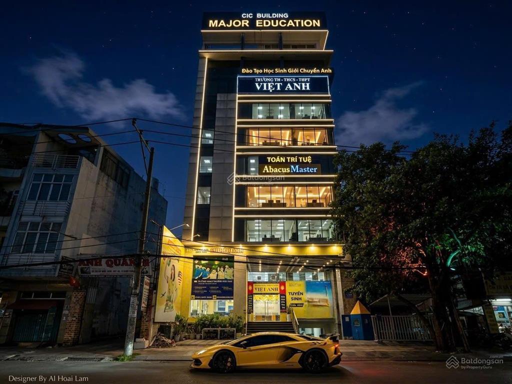 Cho thuê nhà góc 2 mặt tiền nguyễn thị minh khai, quận 1 gần ngã tư mạc đĩnh chi