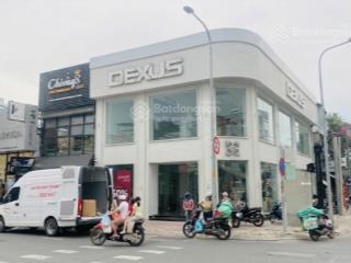 Mặt bằng góc 2 mặt tiền nguyễn thị thập quận 7 trệt lầu dtsd ~500m2