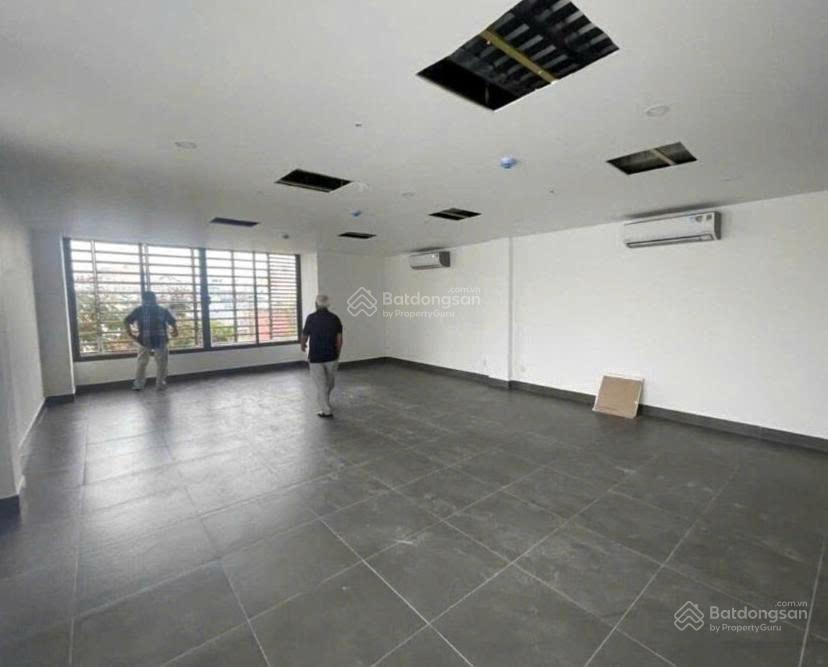 Cho thuê nhà 2 mặt tiền hai bà trưng và võ thị sáu quận 1 5 x 20m, hầm trệt 6 lầu st tm pccc