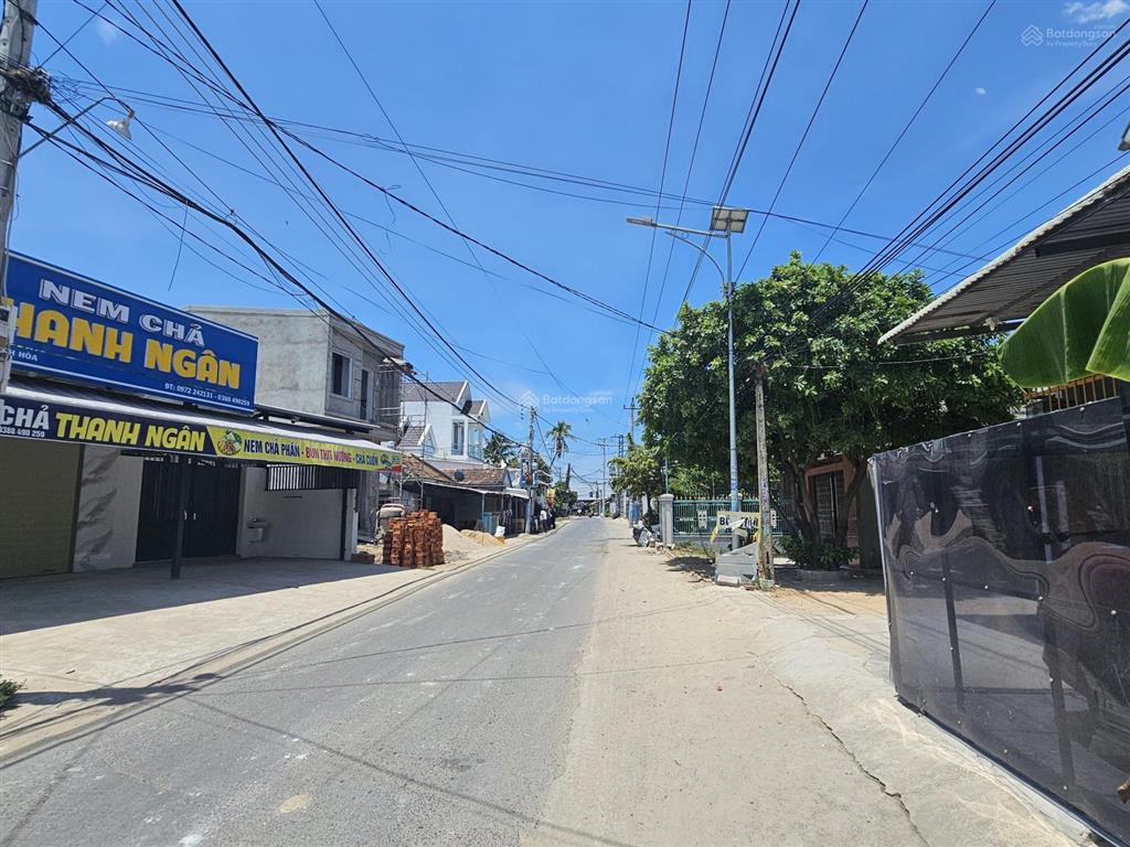 Đất full thổ cư, dt 200,5m2, kkt vân phong, gần cả cá thương mại,sân bay vân phong