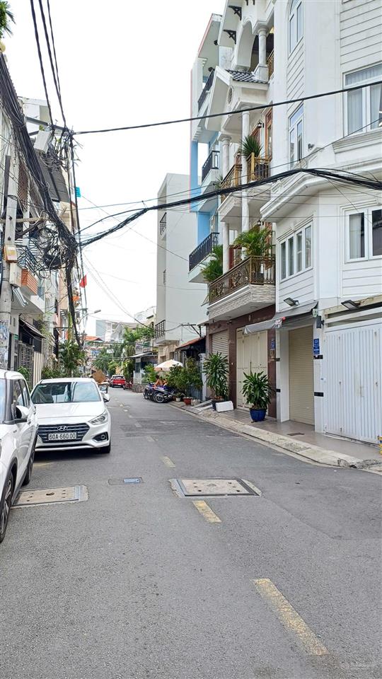 Hẻm 8m  khu vip trần mai ninh  4 tầng, 5x16m  rõ ràng chuẩn 100%