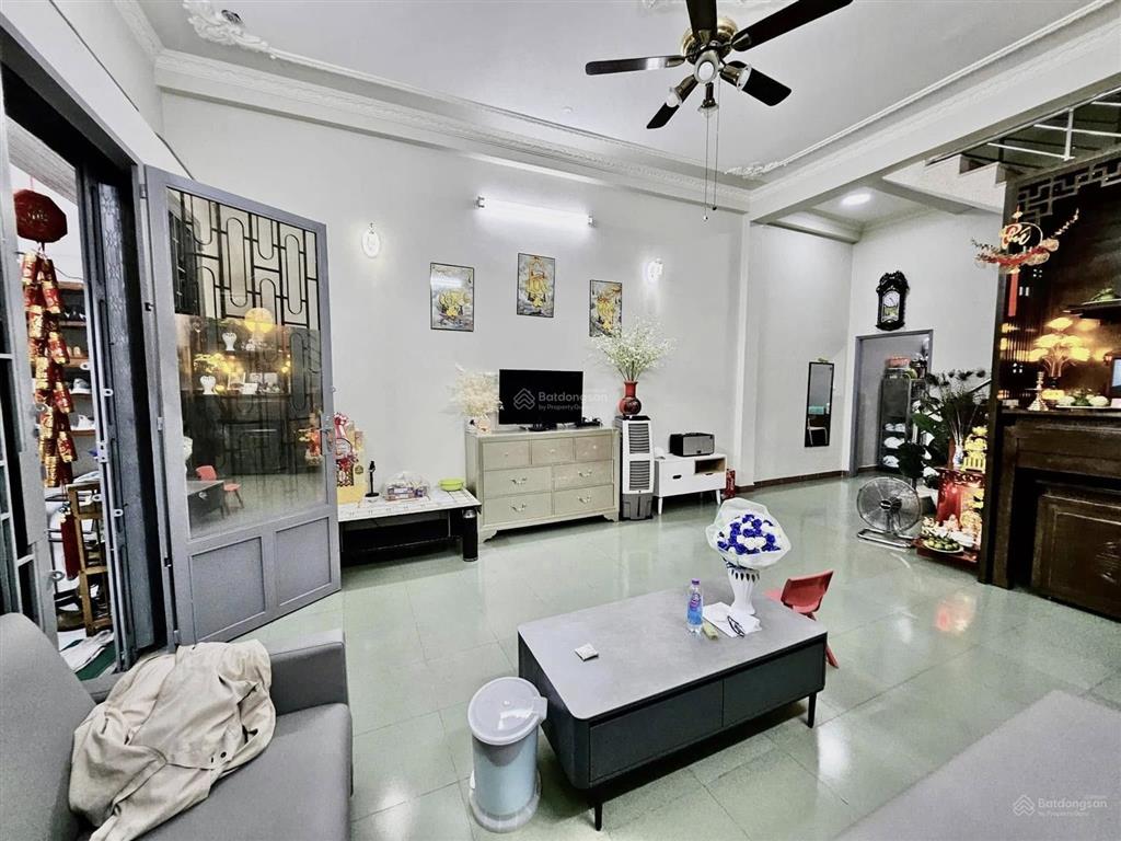 Nhà đẹp, hẻm 8m  nguyễn bá tòng  5 tầng, 5x18m  rõ ràng chuẩn 100%