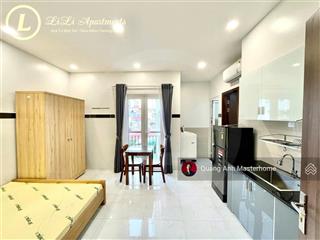 Chính chủ cho thuê căn hộ studio ban công full nội thất nguyễn hữu cảnh giáp trung tâm quận 1