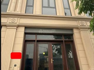 Chính chủ bán gấp căn shophouse tn1 đối diện chung cư sát hồ khu thiên nga.  0942 899 ***