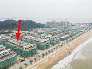 Ngân hàng bán thanh lý tài sản căn shophouse xẻ khe gần biển dt 114 m2.  0942 899 ***