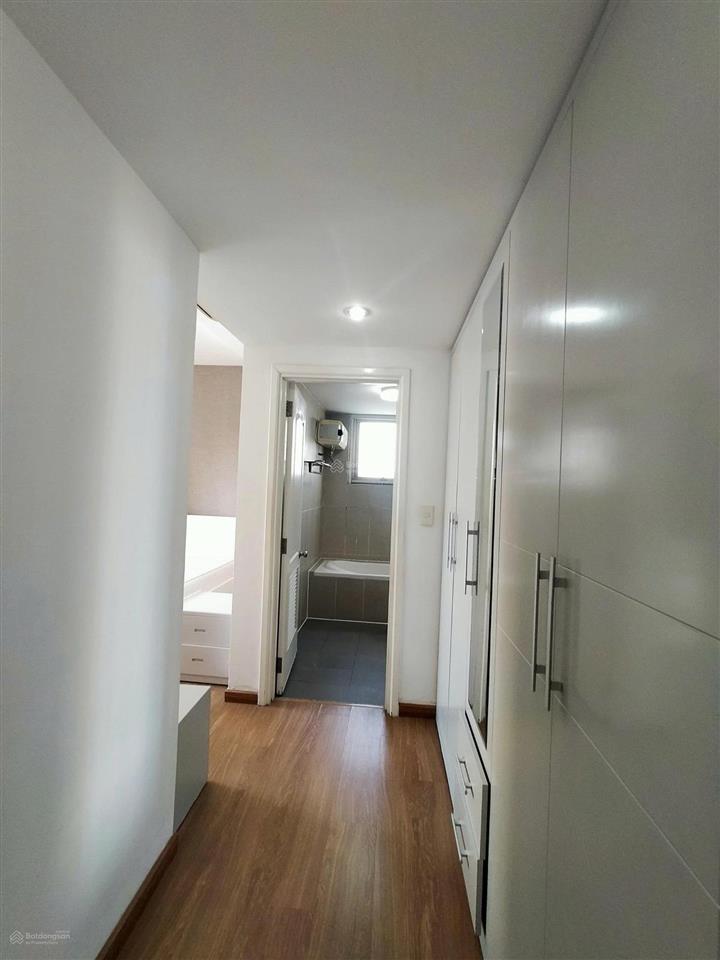 Chính chủ cho thuê căn hộ 3 phòng ngủ, 146m2, riverpark residence phú mỹ hưng, q7, 1600$