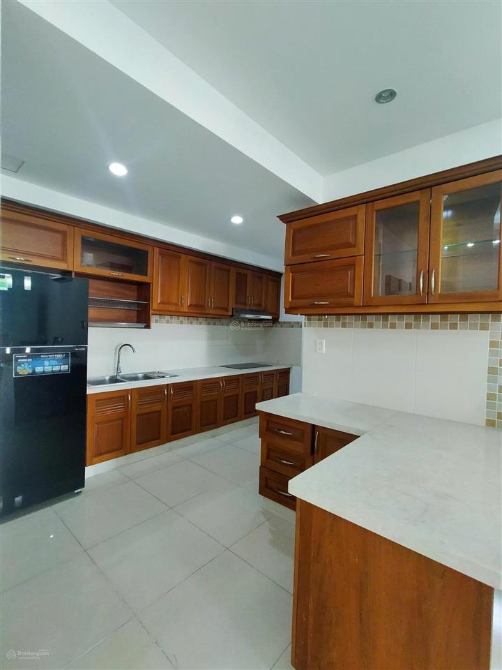 Chính chủ cho thuê căn hộ 3 phòng ngủ, 146m2, riverpark residence phú mỹ hưng, q7, 1600$