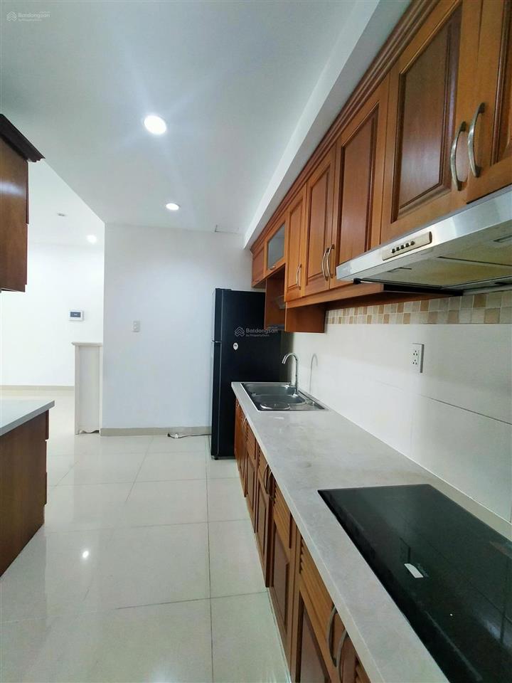 Chính chủ cho thuê căn hộ 3 phòng ngủ, 146m2, riverpark residence phú mỹ hưng, q7, 1600$