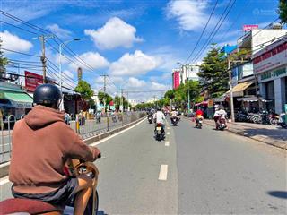 Bây giờ, nghe đến hạ giá có lẽ chẳng còn mấy ai bất ngờ.