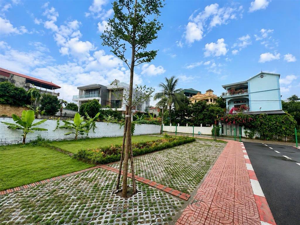 Bán đất cạnh chợ hòa lạc và đhgq, 100m2, ngay khu dân cư, giá cực tốt,  0967 778 ***