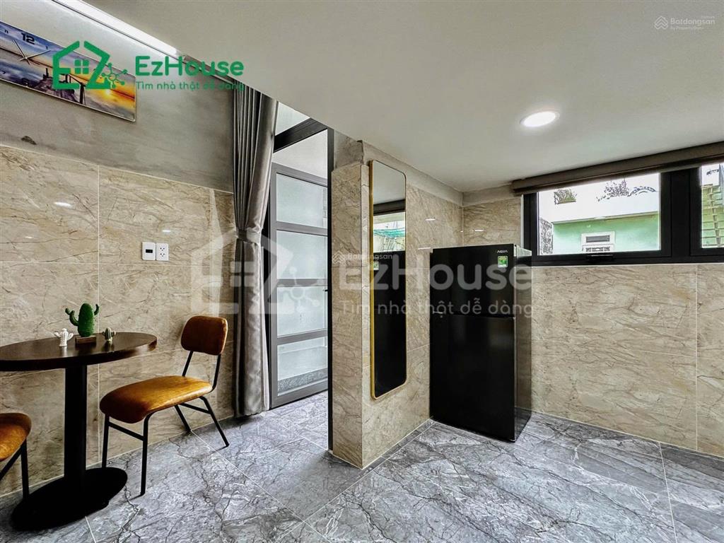 Duplex ban công máy giặt riêng ngay đh công thương quận tân phú