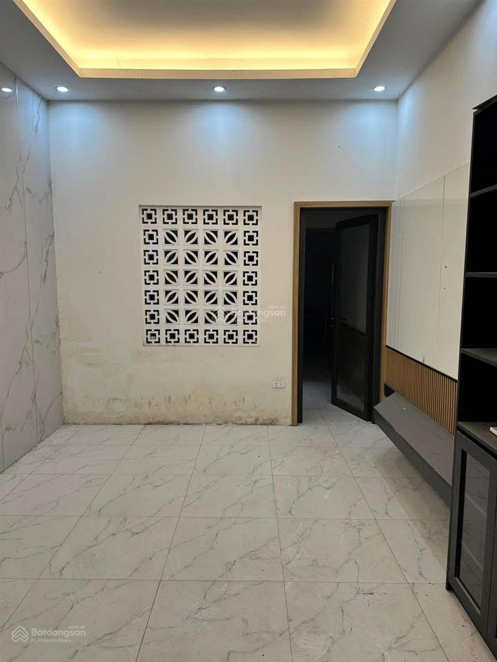 Bán nhà riêng chính chủ tại kim ngưu, phường hai bà trưng. diện tích 60 m2  4 tầng  mặt tiền 5 m