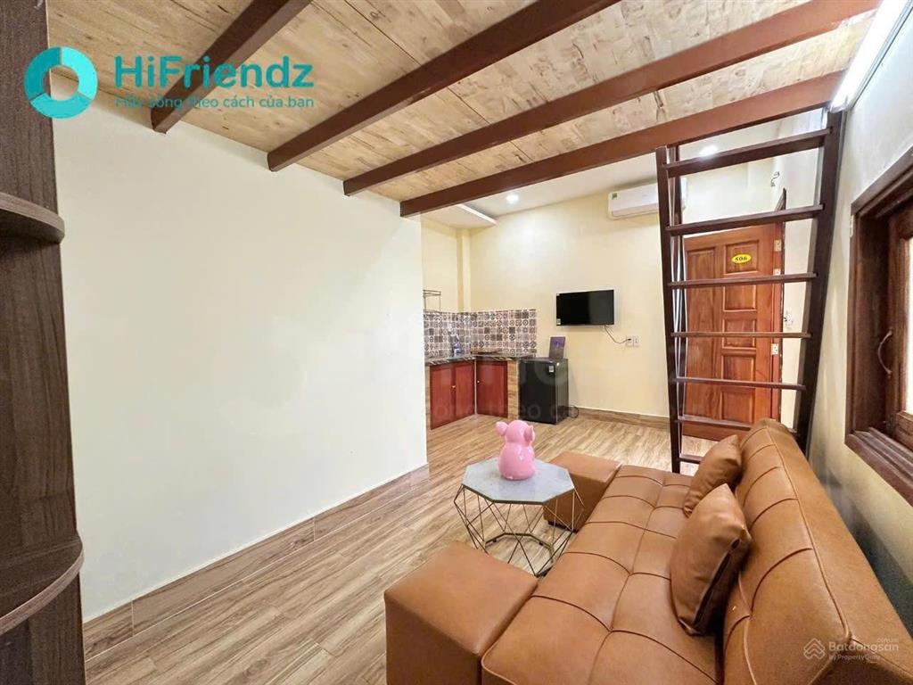 Phòng trọ 30m2 đầy đủ nội thất, ngay lê văn việt, gần đại học fpt, đh giao thông vận tải