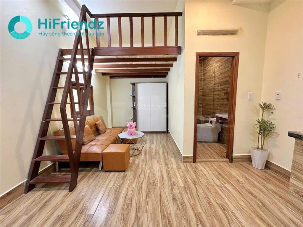 Phòng trọ 30m2 đầy đủ nội thất, ngay lê văn việt, gần đại học fpt, đh giao thông vận tải