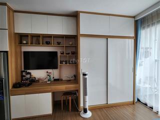 5tr studio phun đồ điện tử view biệt thự đảo
