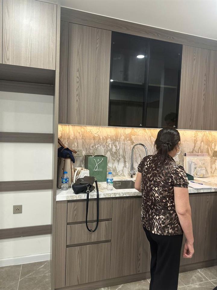 (Cao cấp)Lumiere EverGreen 65m 2PN 2vs đồ cơ bản 13 tr mát slot oto